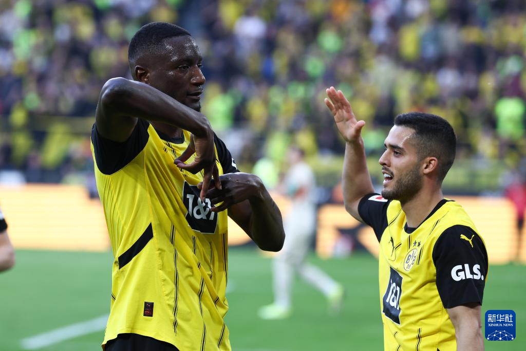 关于转会期欧超杯焦点战，门兴格拉德巴赫完成体检，引发热议，训练强度明显提升的信息