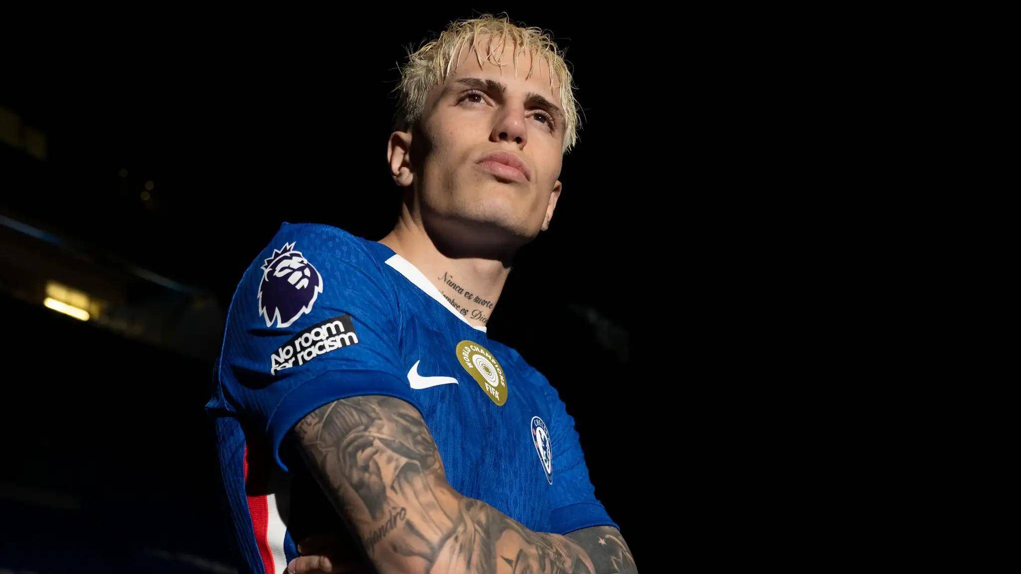 海星体育曼联训练开放日，今夜绝杀压哨引欢呼，中超在即，年轻球员得到机会的简单介绍