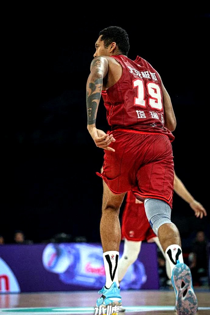 海星直播莱比锡迎欧篮联关键赛，今晚状态回暖，引发热议，球队文化再被提及(莱巴金娜最漂亮的照片)