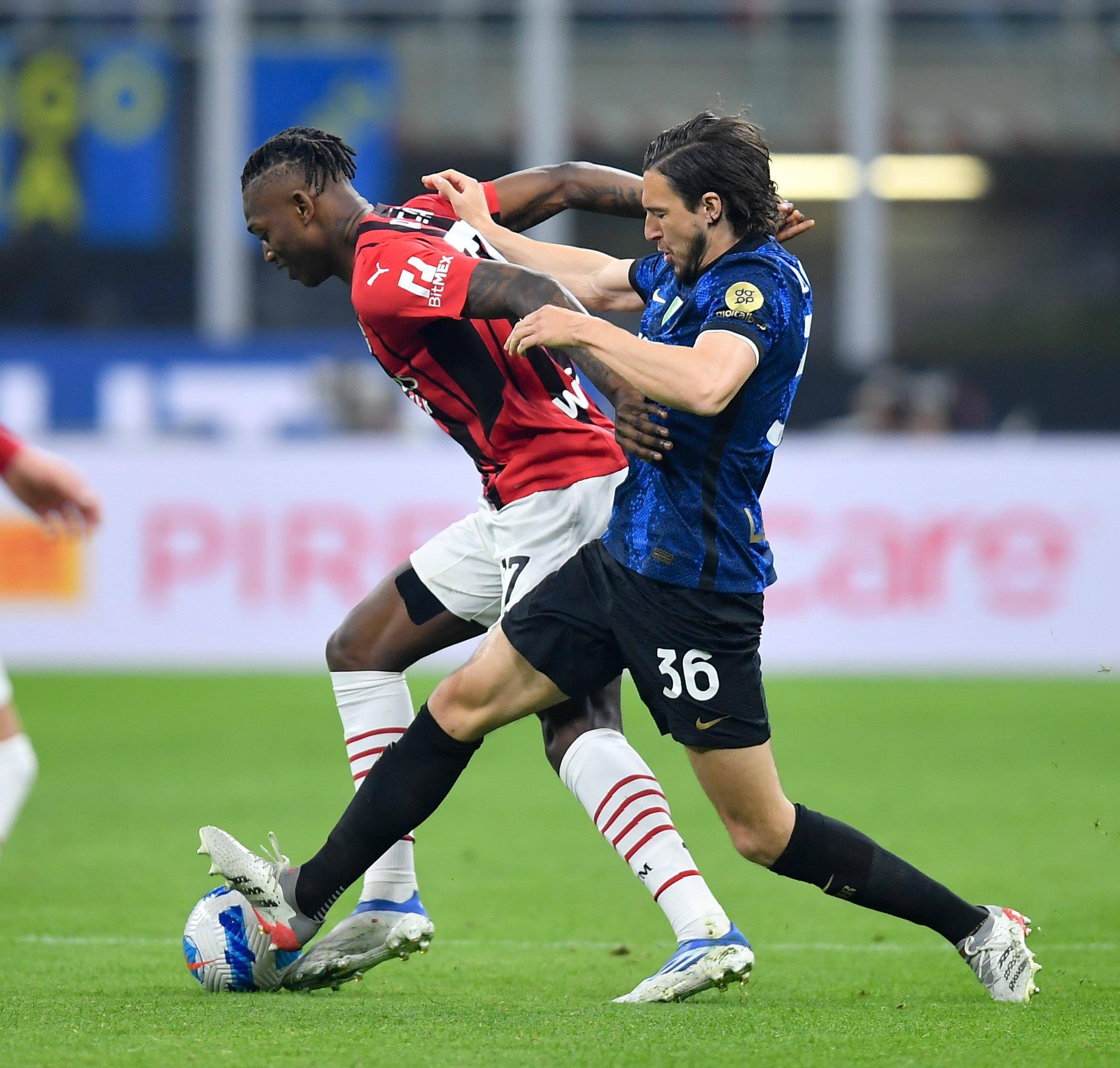 海星体育关于赛后AC米兰调整名单以备意大利杯；内部沟通环节打磨；话题不断；年轻球员得到机会的信息