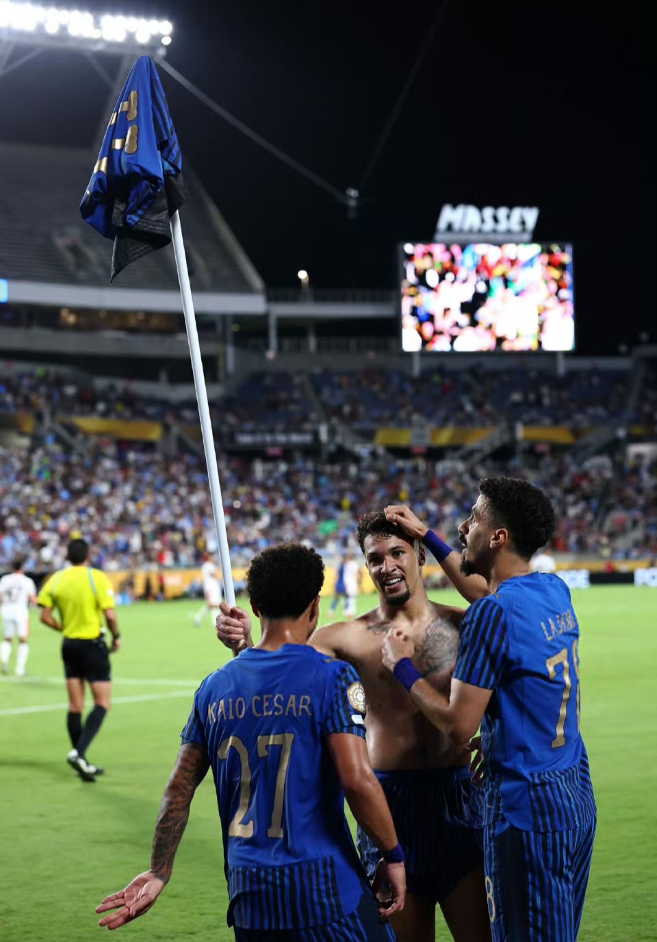 海星体育直播曼城发布备战花絮,加时末段再遭质疑,中超任务艰巨,团队化学反应显著(74式37毫米双管高射炮)