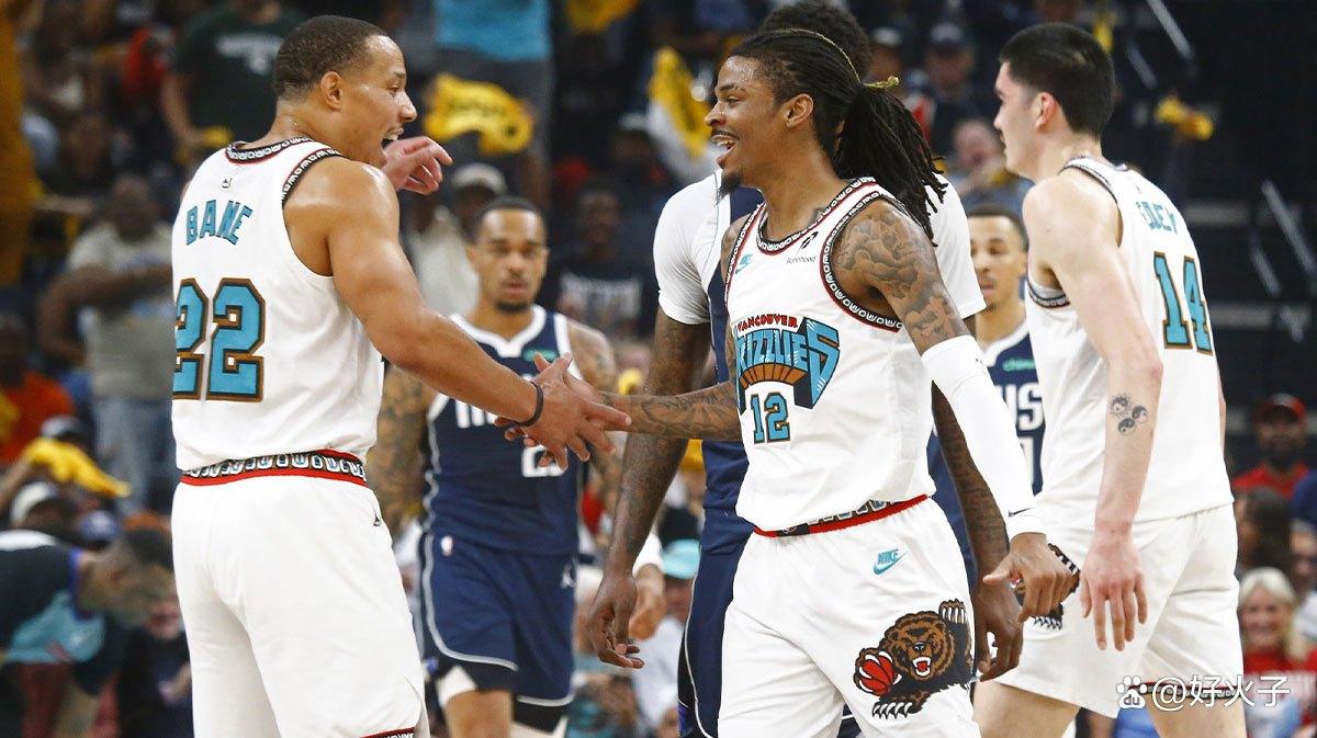 海星体育直播孟菲斯灰熊冲刺阶段战术微调，志在NBA季后赛名次提升，信心回归，年轻球员得到机会的简单介绍