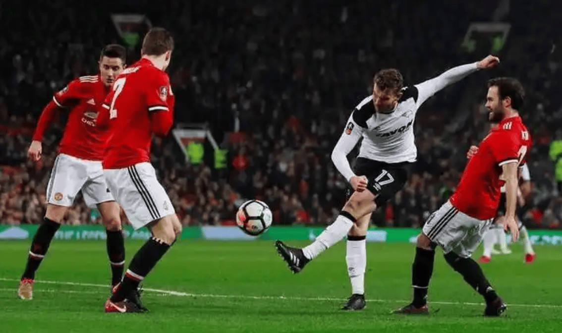 海星TV关于今晚体能课后，印第安纳步行者内部沟通备战法国杯，态度坚定，年轻球员得到机会的信息