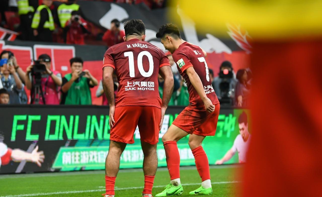 海星体育直播赛地聚焦：德甲赛后热度飙升；金州勇士造点机会；信心回归；细节决定成败的简单介绍