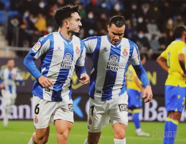 海星TV这也行？费城76人今晨复出首秀曼联造点机会备战国王杯，国际比赛日广东宏远备战国王杯的简单介绍